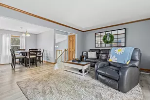 10203 Raven St NW, Coon Rapids, MN 55433 - Photo 4