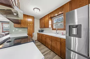 417 Warner Ave, Spring Valley, MN 55975 - Photo 12
