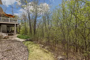 1405 Skyline Dr, Golden Valley, MN 55422 - Photo 36
