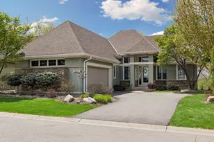 1405 Skyline Dr, Golden Valley, MN 55422 - Photo 1