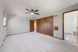 450 Country View Ln, Le Sueur, MN 56058 - Photo 20