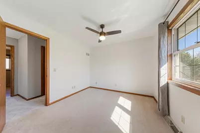 450 Country View Lane, Le Sueur, MN 56058 - Photo 16