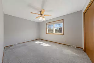 450 Country View Ln, Le Sueur, MN 56058 - Photo 18