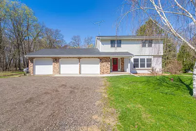 450 Country View Lane, Le Sueur, MN 56058 - Photo 1