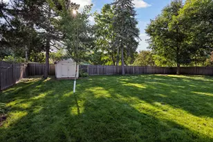 2700 Quail Ave N, Golden Valley, MN 55422 - Photo 2