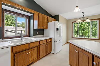 356 Bluestem Avenue, Shakopee, MN 55379 - Photo 8