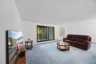 6051 Laurel Ave, Golden Valley, MN 55416 - Photo 2