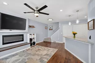 14741 Excelsior Ln, Apple Valley, MN 55124 - Photo 2