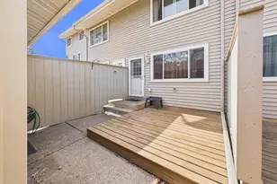 510 Pleasant Dr, Hastings, MN 55033 - Photo 2