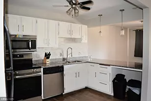 5697 Green Cir Dr, Hopkins, MN 55343 - Photo 10