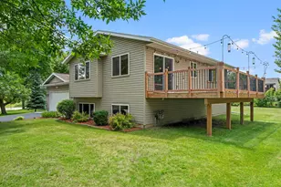 8421 Troy Marquette Dr, Monticello, MN 55362 - Photo 2
