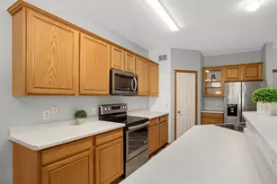 2466 Beech St W, Rosemount, MN 55068 - Photo 4
