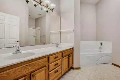 20566 Everton Way N, Forest Lake, MN 55025 - Photo 22