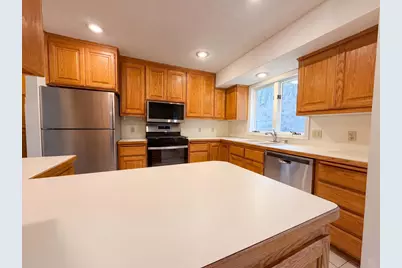 6475 Grandview Drive, Eden Prairie, MN 55346 - Photo 2