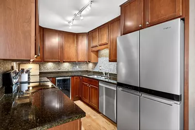 2700 W 44th Street #413, Minneapolis, MN 55410 - Photo 6