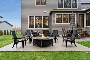 4304 Hillside Dr, Medina, MN 55340 - Photo 38