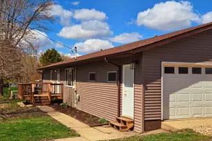 29081 132nd St, Waseca, MN 56093 - Photo 2