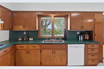 25791 Dodd Boulevard, Lakeville, MN 55044 - Photo 8