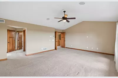 9020 Warren Court, Victoria, MN 55386 - Photo 20