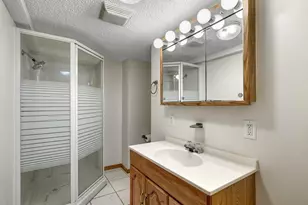 740 Como Ave, Saint Paul, MN 55103 - Photo 24