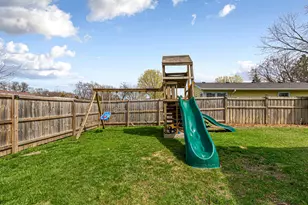 1201 Prairie Ave SW, Faribault, MN 55021 - Photo 10
