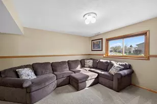 4415 Valley Dr NW, Rochester, MN 55901 - Photo 18