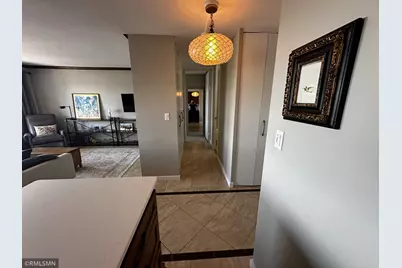 15 S 1st Street #A1409, Minneapolis, MN 55401 - Photo 18