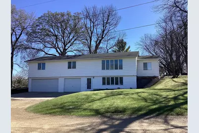 2418 Main Street W, Albert Lea, MN 56007 - Photo 2