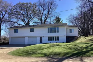 2418 Main Street W, Albert Lea, MN 56007 - Photo 2
