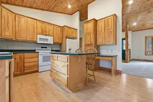 12878 Executive Acres Rd, Brainerd, MN 56401 - Photo 8