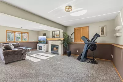 654 Timothy Court, Shakopee, MN 55379 - Photo 24