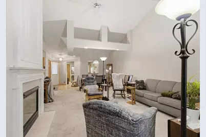 674 Lake View Drive, Woodbury, MN 55129 - Photo 10