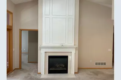 674 Lake View Drive, Woodbury, MN 55129 - Photo 16