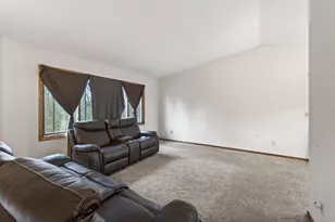 818 Sherwood Rd, Shoreview, MN 55126 - Photo 6
