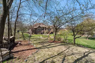 8916 Whispering Oaks Trail, Shakopee, MN 55379 - Photo 14