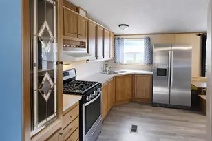 114 Pine St NW, New London, MN 56273 - Photo 2