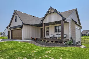 19795 Henning Ave, Lakeville, MN 55044 - Photo 2