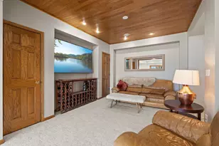 8480 Montgomery Ct, Eden Prairie, MN 55347 - Photo 32