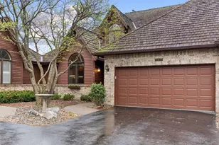 11075 56th Ave N, Plymouth, MN 55442 - Photo 2