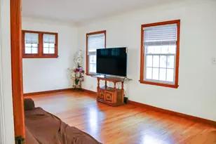 736 Cottage Ave E, Saint Paul, MN 55106 - Photo 14
