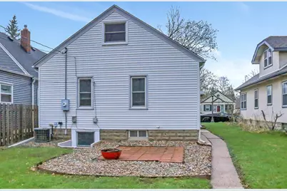 736 Cottage Avenue E, Saint Paul, MN 55106 - Photo 8