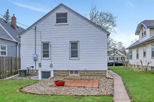 736 Cottage Ave E, Saint Paul, MN 55106 - Photo 8