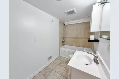 736 Cottage Avenue E, Saint Paul, MN 55106 - Photo 32