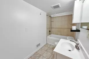 736 Cottage Ave E, Saint Paul, MN 55106 - Photo 32