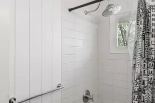 2416 Quincy St NE, Minneapolis, MN 55418 - Photo 32
