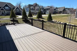 5855 Zanzibar Ln N, Plymouth, MN 55446 - Photo 40