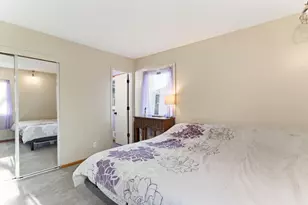 2075 N Ivy St, North Saint Paul, MN 55109 - Photo 12