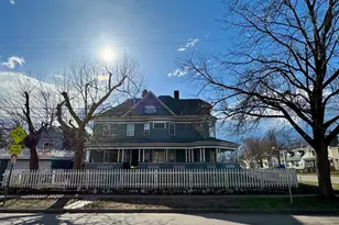 1464 Minnehaha Ave W, Saint Paul, MN 55104 - Photo 2