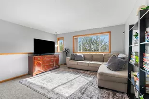 4052 Blakewood Dr, Shakopee, MN 55379 - Photo 22