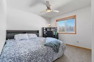 4052 Blakewood Dr, Shakopee, MN 55379 - Photo 24